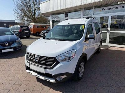 Usata Dacia Dokker Stepway 116 CV (85 kW) 2017 Bianco Monovolume