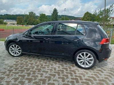 Gebraucht VW Golf VII Highline 122 PS (89 kW) 2013 Schwarz Limousine