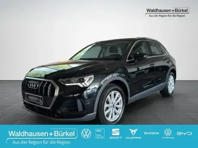 Gebraucht Audi Q3 Comfort 150 PS (110 kW) 2022 Mythosschwarz (metallic) SUV