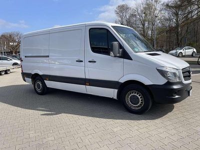 Gebraucht Mercedes Sprinter 143 PS (105 kW) 2018 Arktikweiss Van