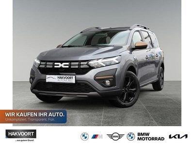 Neu Dacia Jogger Extreme 110 PS (80 kW) 2025 Perlmutt schwarz Van / Kleinbus