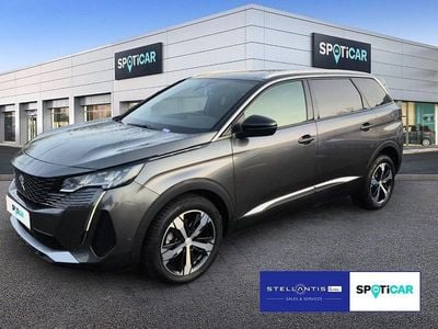 Grau Gebraucht 2023 Peugeot 5008 Allure SUV | 25.390 € (Superpreis)