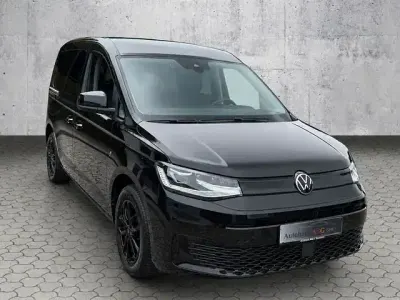 Gebraucht VW Caddy 102 PS (75 kW) 2021 Schwarz Van / Kleinbus