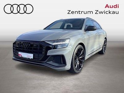 Gebraucht Audi Q8 Competition 286 PS (210 kW) 2022 Nardograu SUV