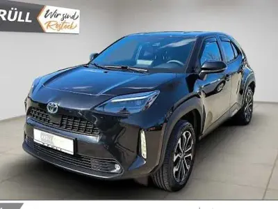 Gebraucht Toyota Yaris Cross 130 PS (95 kW) 2023 Schwarz SUV
