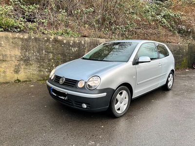 Usata VW Polo 75 CV (55 kW) 2005 Argento Utilitaria