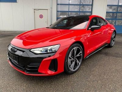 Rot Gebraucht 2022 Audi e-tron GT quattro Sport Limousine | 67.900 € (Guter Preis)