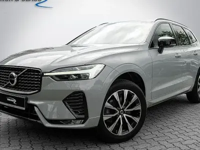 Gebraucht Volvo XC60 Plus 197 PS (144 kW) 2024 Grau SUV