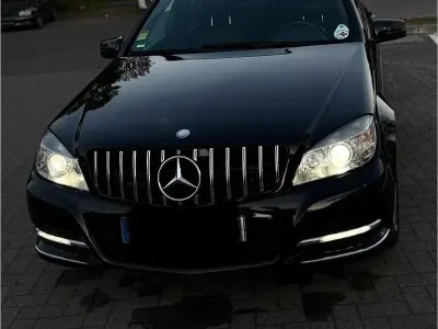 Gebraucht Mercedes C350 AMG line 231 PS (169 kW) 2010 Schwarz Kombi