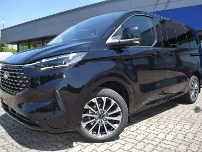 Neu Ford Tourneo Titanium X 170 PS (125 kW) 2026 Agate black Van / Kleinbus