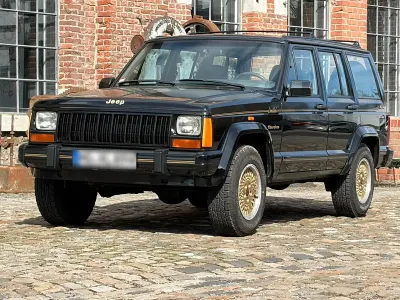 Gebraucht Jeep Cherokee Limited 171 PS (125 kW) 1989 Schwarz SUV