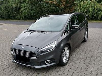 Gebraucht Ford S-MAX S 179 PS (131 kW) 2016 Grau Van / Kleinbus
