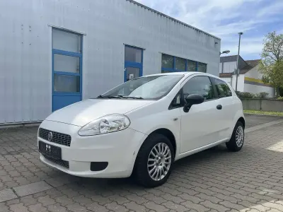 Usata Fiat Punto 75 CV (55 kW) 2009 Bianco Utilitaria