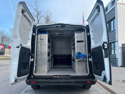 Weiß Gebraucht 2018 Opel Vivaro Van / Kleinbus | 16.499 € (Fairer Preis)
