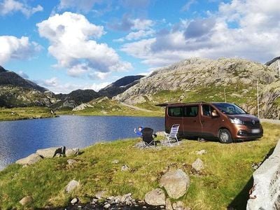 Second-hand Renault Trafic Expression 145 CP (106 kW) 2016 Maro Monovolum