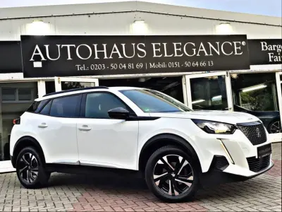 Gebraucht Peugeot 2008 Allure 131 PS (96 kW) 2022 Weiß SUV