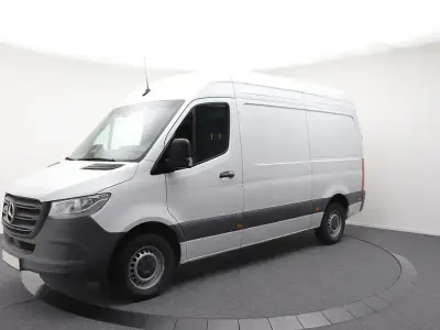 Second-hand Mercedes Sprinter 170 CP (125 kW) 2024 Alb Van