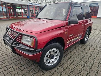 Second-hand Suzuki Vitara 80 CP (58 kW) 1992 Roșu SUV
