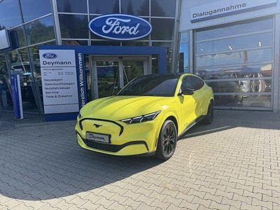 Neu Ford Mustang Mach-E Premium 202 kW (275 PS) 2025 Gelb SUV