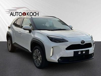 Neu Toyota Yaris Cross 131 PS (96 kW) 2025 Weiß SUV