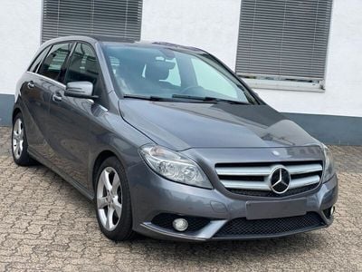 Mercedes B180