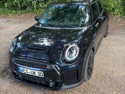 Gebraucht Mini Cooper S Classic 178 PS (130 kW) 2022 Blau Kleinwagen