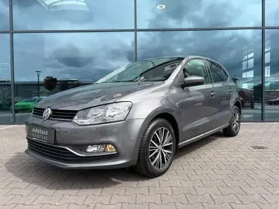 Gebraucht VW Polo Allstar 75 PS (55 kW) 2016 Grau Kleinwagen