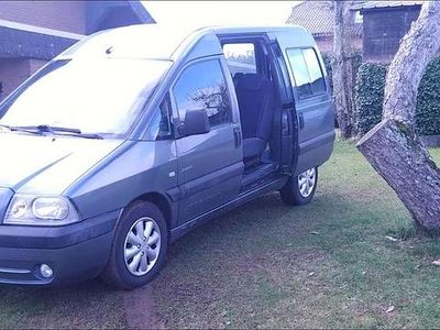Second-hand Citroën Jumpy 109 CP (80 kW) 2006 Gri Monovolum