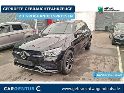 Gebraucht Mercedes GLC300 AMG line 245 PS (180 kW) 2022 Ung schwarz unilack SUV