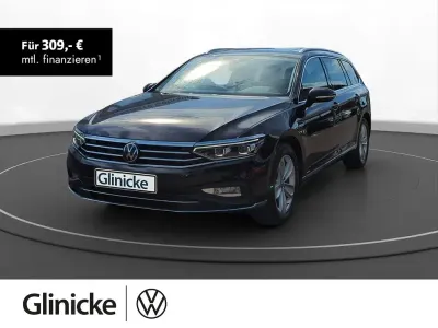 Gebraucht VW Passat Elegance 150 PS (110 kW) 2023 Deep black perleffekt Kombi
