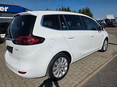 Begagnad Opel Zafira Innovation 170 HK (125 kW) 2016 Vit Minibuss