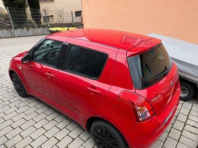 Gebraucht Suzuki Swift Comfort 92 PS (67 kW) 2009 Rot Kleinwagen