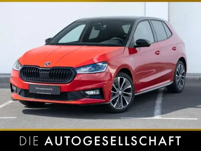 Gebraucht Skoda Fabia Monte Carlo 150 PS (110 kW) 2023 Velvetrot metallic Kleinwagen