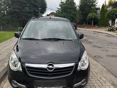 Opel Agila