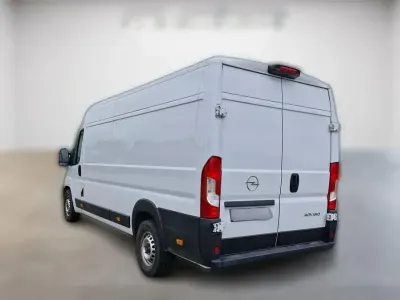 Gebraucht Opel Movano 140 PS (102 kW) 2024 Weiß Van