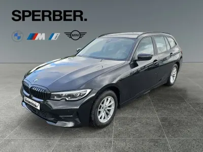 Używany BMW 320 Sport Line 184 KM (135 kW) 2021 Czarny Sedan/Limuzyna