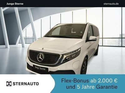 Gebraucht Mercedes EQV300 150 kW (204 PS) 2023 Arktikweiß Van / Kleinbus