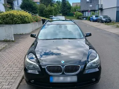 Gebraucht BMW 525 218 PS (160 kW) 2007 Schwarz Kombi