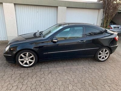 Gebraucht Mercedes 230 204 PS (150 kW) 2006 Schwarz Coupé