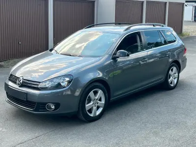 Gebraucht VW Golf VII Style 140 PS (102 kW) 2012 Platinum grey metallic Kombi