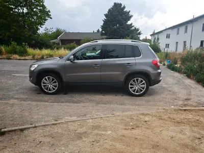 Gebraucht VW Tiguan Sportline 170 PS (125 kW) 2009 Grau SUV