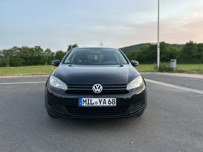 Gebraucht VW Golf VI 80 PS (58 kW) 2010 Schwarz Kleinwagen