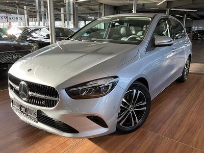 Hightechsilber Gebraucht 2024 Mercedes B180 Progressive Van / Kleinbus | 30.980 € (Fairer Preis)