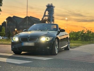 Gebraucht BMW 330 Cabriolet M Sport 245 PS (180 kW) 2009 Schwarz Cabrio