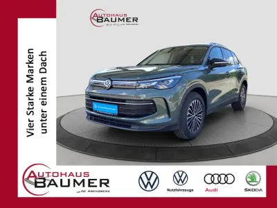 Neu VW Tiguan 150 PS (110 kW) 2026 Grüngrün SUV