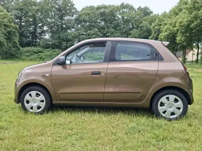 Gebraucht Renault Twingo Life 52 PS (38 kW) 2016 Braun Kleinwagen