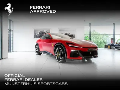 Gebraucht Ferrari Purosangue 721 PS (530 kW) 2024 Rot SUV
