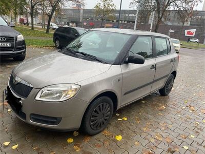 gebraucht Skoda Fabia 1.2 Liter neue TÜV & Alle Winterreif