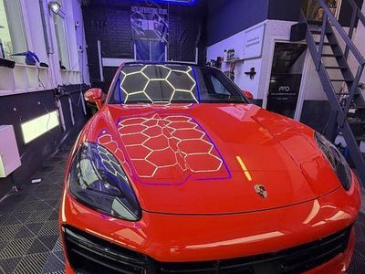 Gebraucht Porsche Cayenne Turbo 549 PS (403 kW) 2019 Orange SUV