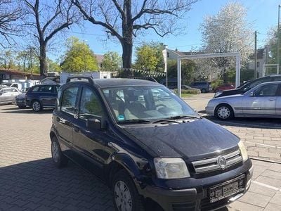 Second-hand Fiat Panda 69 CP (50 kW) 2008 Negru Hatchback